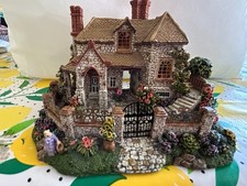 Vintage Magnificent Country House Ornament by Leonardo