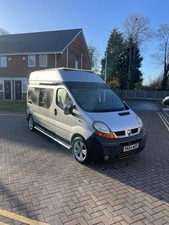 Renault Traffic Campervan High
