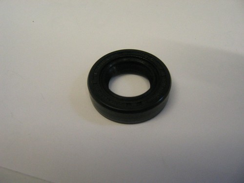 Crank seal right hand - crank, left