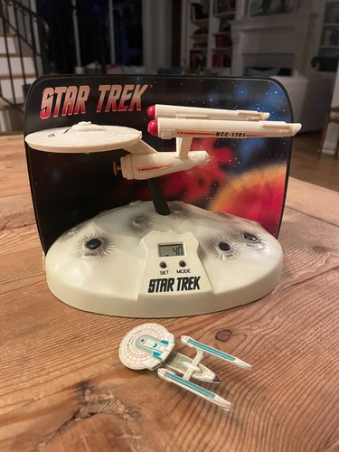 Vintage 1993 star trek - trek, uss