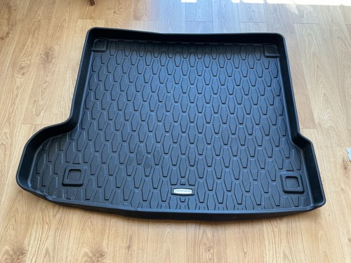 Genuine jaguar pace rubber - jaguar,