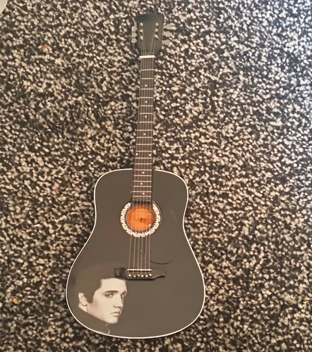 Elvis presley miniature - elvis,