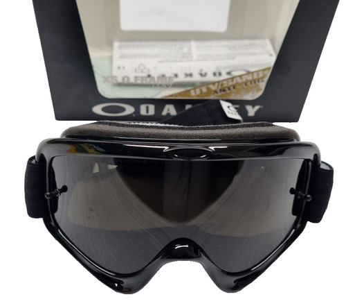 New adult oakley frame - xs, o