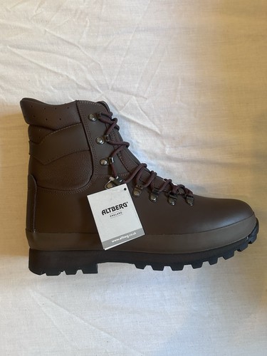 Altberg new defender combat - new,