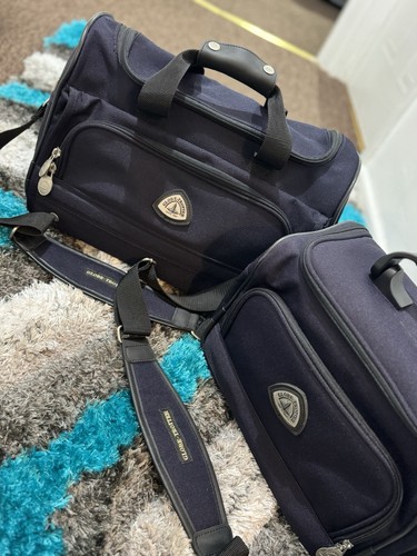 Globe trotter cabin shoulder - globe,
