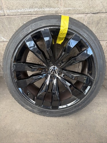 Genuine touareg black - vw,