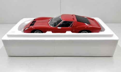 Autoart lamborghini miura - lamborghini,