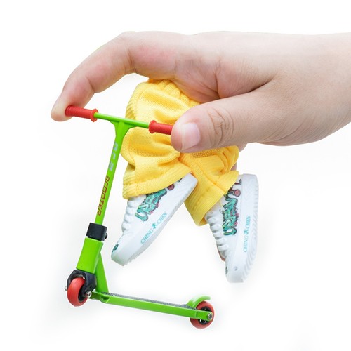 Mini finger scooter - finger,