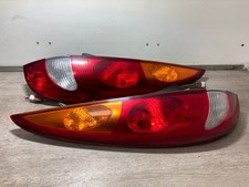 2005 NISSAN ALMERA PASSENGER & DRIVER SIDE REAR TAIL LIGHTS PAIR