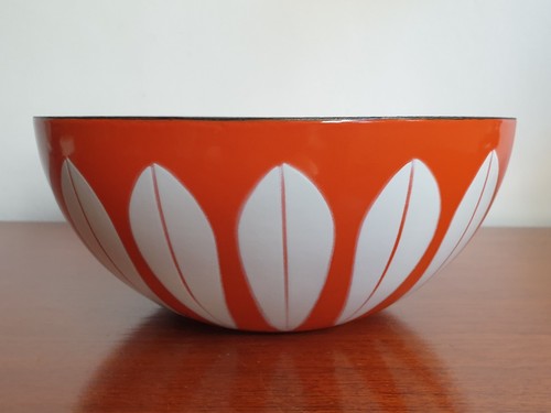 Cathrineholm enamel lotus - cathrineholm, 9.5"