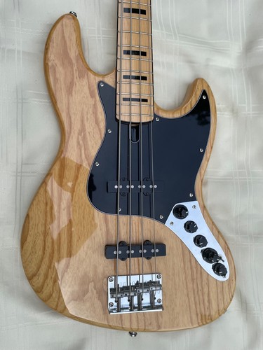 Sire vintage with fender - sire,