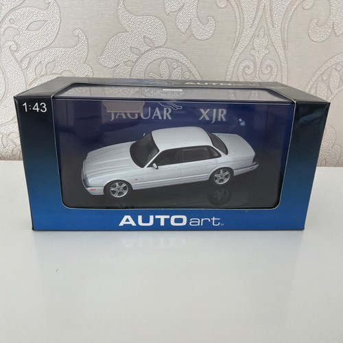 Autoart models scale - autoart,