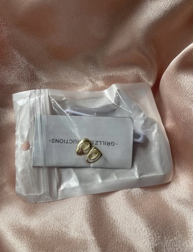 Teeth grillz - teeth,