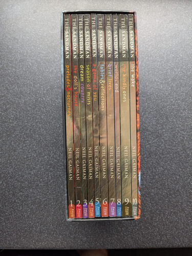 Sandman graphic novel box - box, set