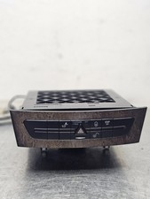 2006 MERCEDES E-CLASS W211 HAZARD SWITCH STORAGE WITH 6 CD CHANGER A2116800552