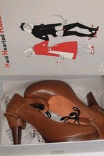 Hard Hearted Harlot Vox slip-on Ladies shoes in brown Italian leather Boxed Used