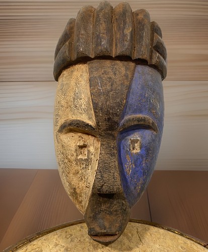 Authentic african art - art, wooden