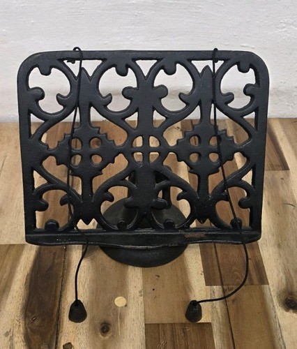Vintage cast iron cookbook - vintage,