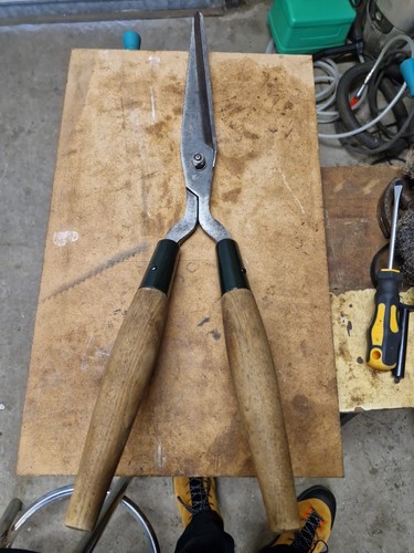 Vintage brades garden shears - brades,