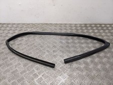 VAUXHALL ASTRA H SRI XP 2009 DOOR WINDOW RUBBER (FRONT DRIVERS) 