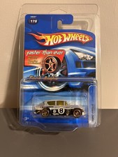 Hot wheels Ford Anglia 105E