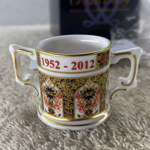 Royal crown derby miniature - royal,