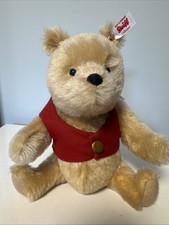 Steiff Musical Winnie the Pooh