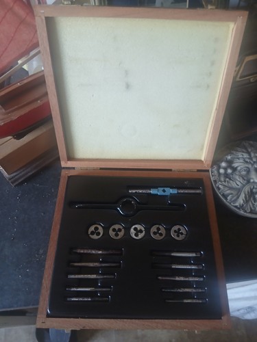 Dormer tap and die - tap, set