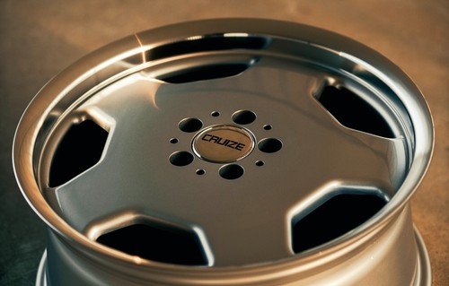Alloy wheels slot - wheels, for