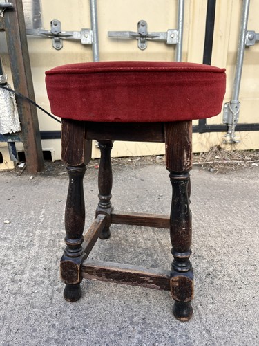 Vintage portable red - top, stool