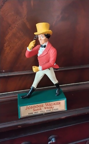 Johnnie walker vintage whisky - walker,