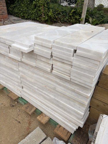 Calcatta italian marble tiles - marble,