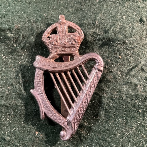 London irish cap badge - london, irish.