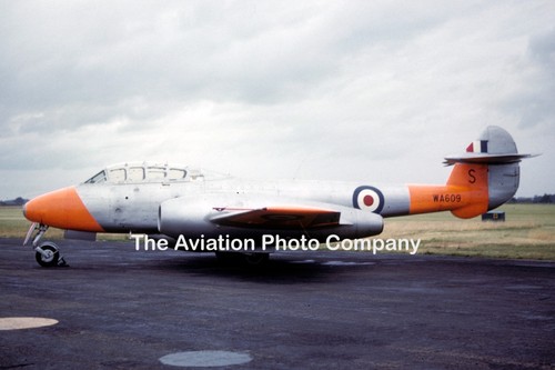 Raf gloster meteor - t.7, wa609