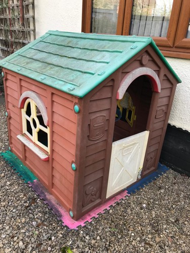 Plastic wendy house playhouse - plastic,