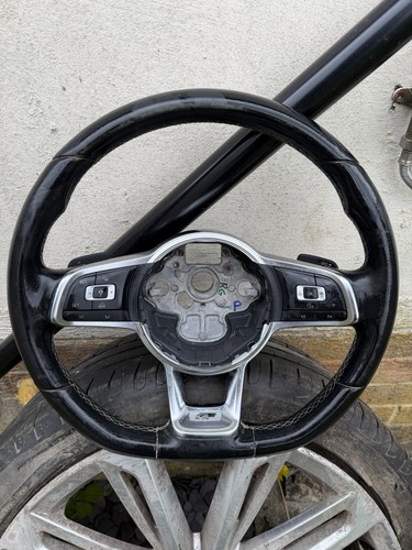 Volkswagen flat bottom dsg - volkswagen,
