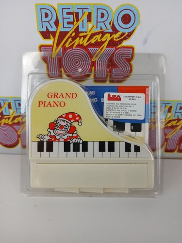 Mini piano vintage toy - toy, grand
