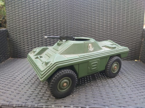 Vintage action man - action,