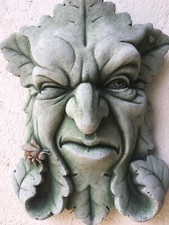 Grumpy green man - -, wall