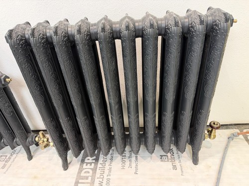 Cast iron radiator anthracite - cast,