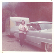1959 Cool Girl Cropped Bangs