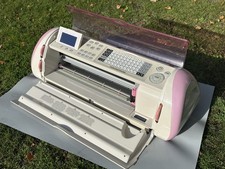 Cricut Expression PINK Die Cutting Machine + New Cutting Mat, Cartridge, Cables