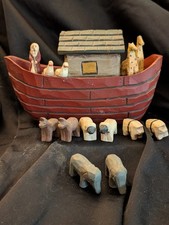 Wooden Noah’s Ark With Animal Figurines 14 piece-Vintage Handmade