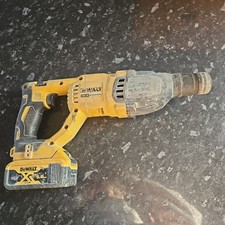 Dewalt XR 18V DCH033 Brushless SDS Drill With Battery 5.0AH
