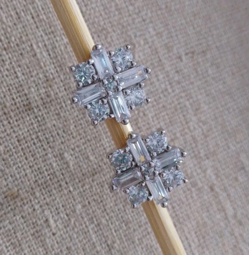Tova diamonique baguette - baguette, round