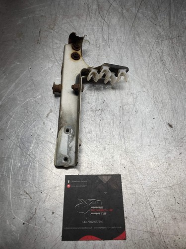 Porsche 924 944 - wing, to