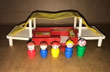 Vintage Fisher Price Little People Family Camper Van + Figures (1975)