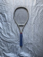 Yonex Vcore 100 Grip 4 Sand Beige, Brand New Strings