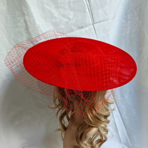 Red veil veiling wide - veiling,