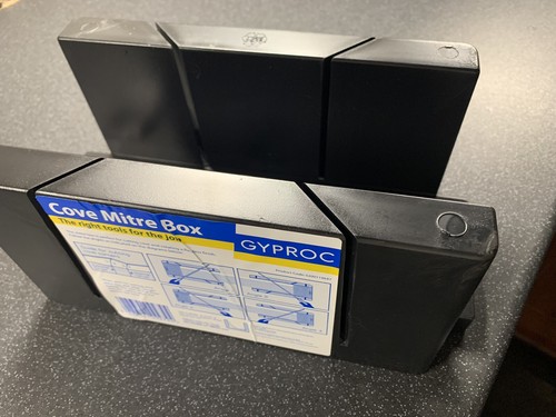Cove mitre box - gyproc, for